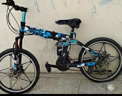 Land rover cycle for sale with star rim