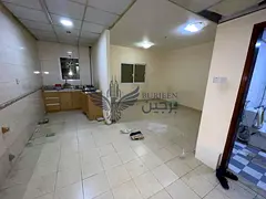 Spacious studio Saprate KITCHEN near to Cornish family building