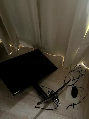 LG Gaming monitor 120hz with Logitech Mouse