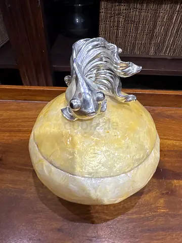 Serving chocolate bowl