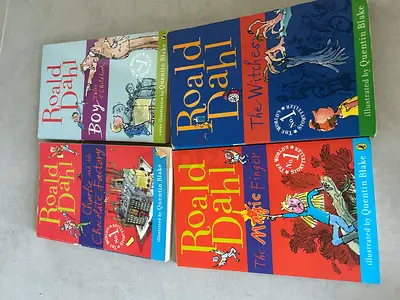 Set of 4 Roald Dalh books