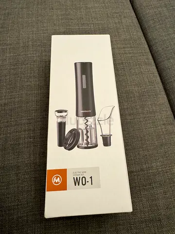 Electric Wine Opener Unwanted Gift Brand New