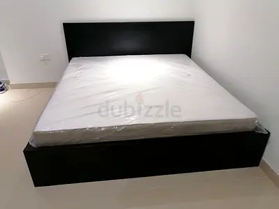 IKEA Malam king size 180×200cm bed frame with IKEA mattress and 2 big storage drawers underneath is