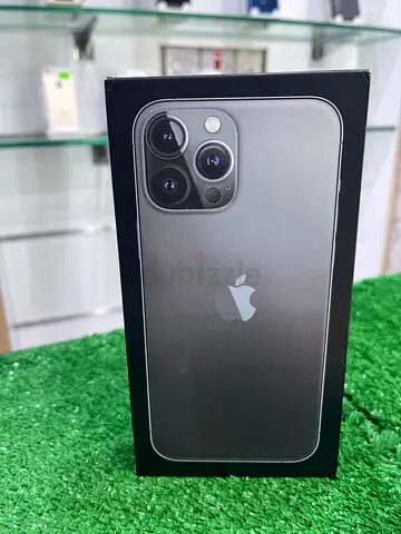 iPhone 13pro max Brand new 256gb 1 year warranty free delivery available UAE