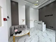 Elegant Ladies Salon | Fully Fitted | Modern