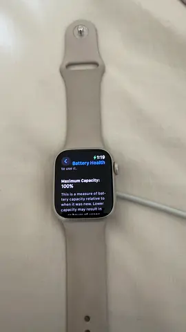 Apple watch series 8 41mm with gps 100% battery health and light use good price for now sell