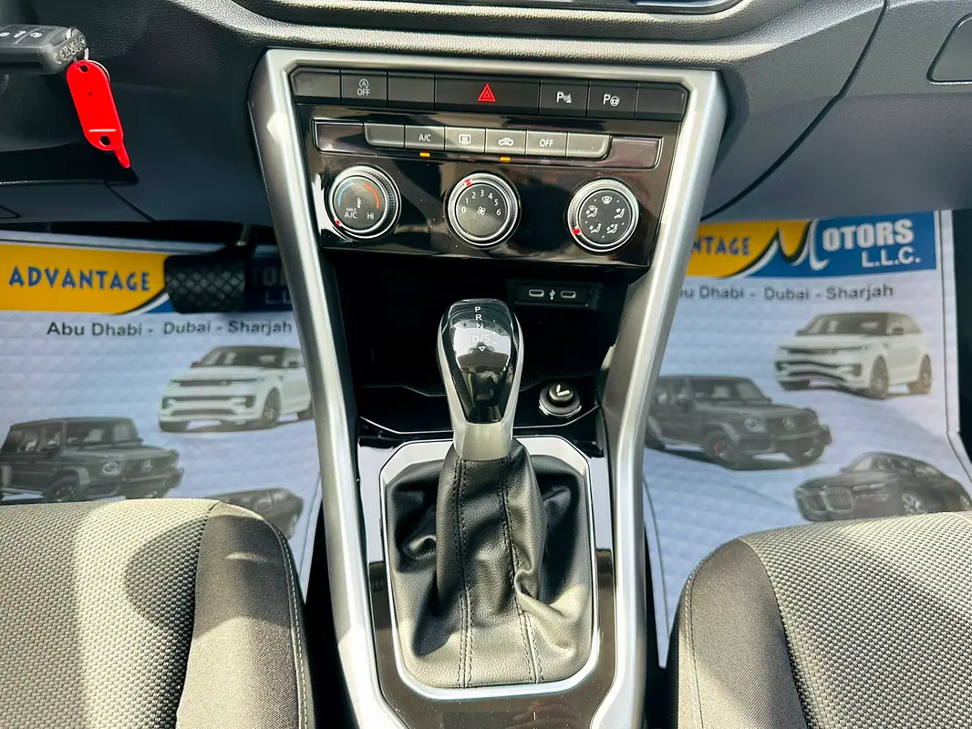 Volkswagen T-Roc 2024