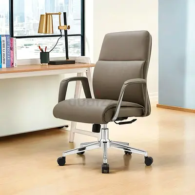 Medium back leather revolving chair