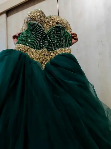 Gorgeous Green Evening Gown with Sparkling Detail