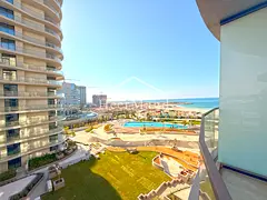 Stylish Northbay - 1Bedroom - Partial Sea View