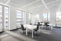Move into ready-to-use open office space for rent for 15 persons in RAS AL KHAIMAH, Julphar Tower RA