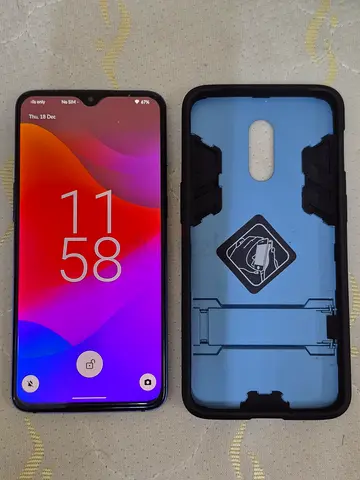 Oneplus 7 neat and clean looking latest Android OS