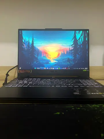 ASUS TUF A15 Ryzen7 16GB RTX4050 512GB