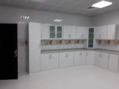 KITCHEN CUPBOARD