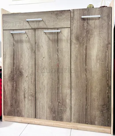 Stylish Wooden  shoe Cabinet for Modern Homes