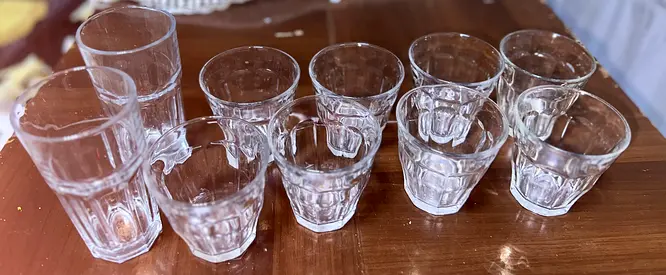 Glass cups