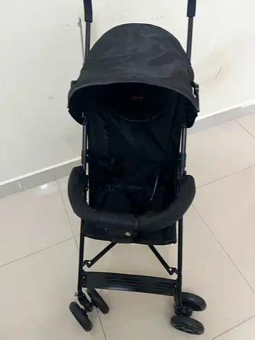 Lightweight Pram Stroller in Great Condition