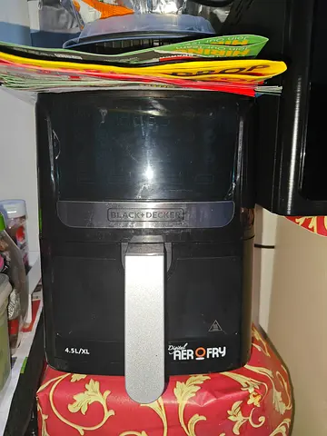 Black  Decker Air Fryer - 4.5L XL Capacity