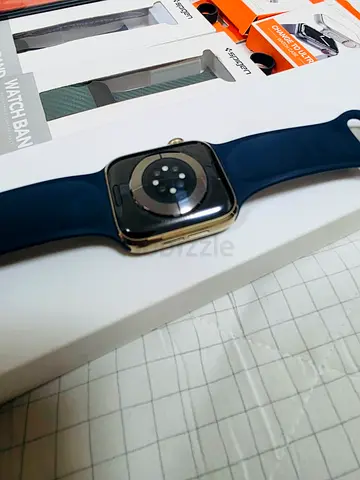 Apple Watch Series 6 Stainless Steel 44MM Cellular + GPS