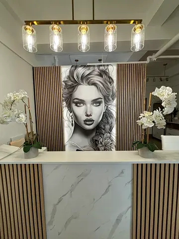 Saloon Elegant Reception