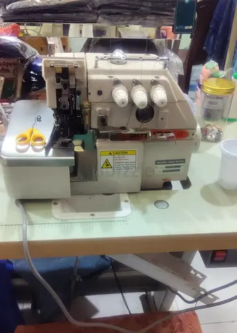 Seruba High-Quality Overlocker Sewing Machine