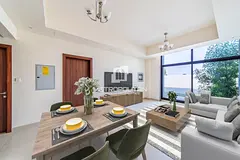 Single Row | Close to Amenities | Mid Unit
