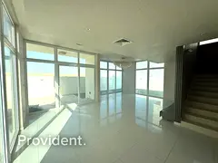 Spacious Rooms | Large Private Garden | Single Row