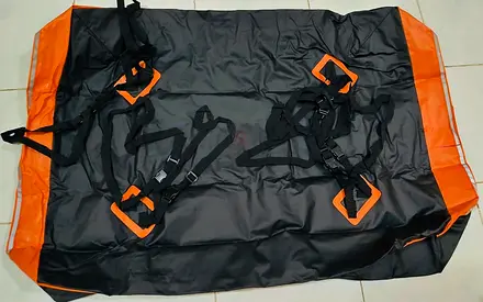 Rooftop Cargo Carrier Bag – Extra Space for Every Trip! 🧳