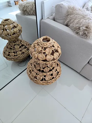 VASE/LANTERN RATTAN DECOR