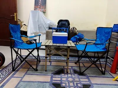 Foldeble Camping chairs and table with cooler