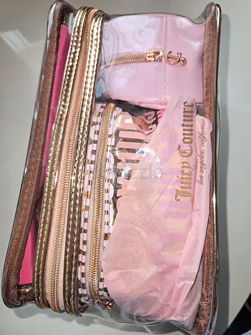 Stylish Cosmetic Bag Set in Elegant Rose Gold