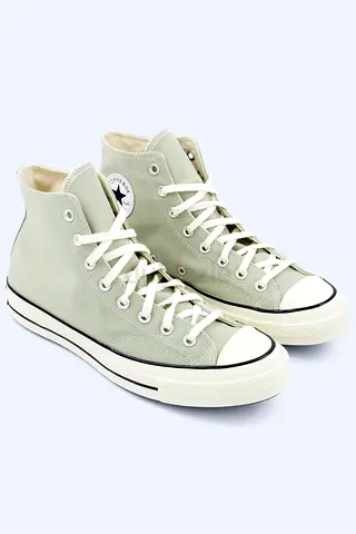 Brand New - Stylish Converse High-Top Sneakers in Mint Green in the box - EU 41.5 Size