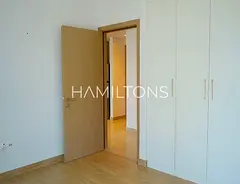 Sea View Apartment | Beachfront Living | Vacant | Resale