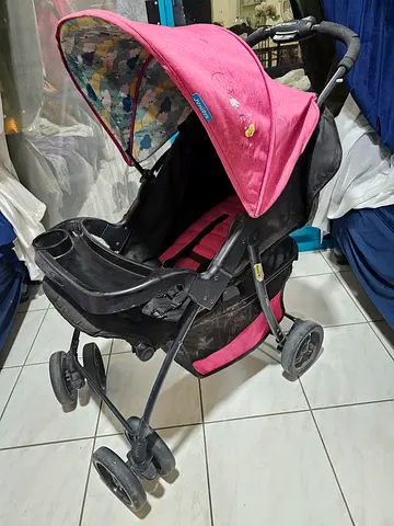 Stylish and Functional Baby Stroller