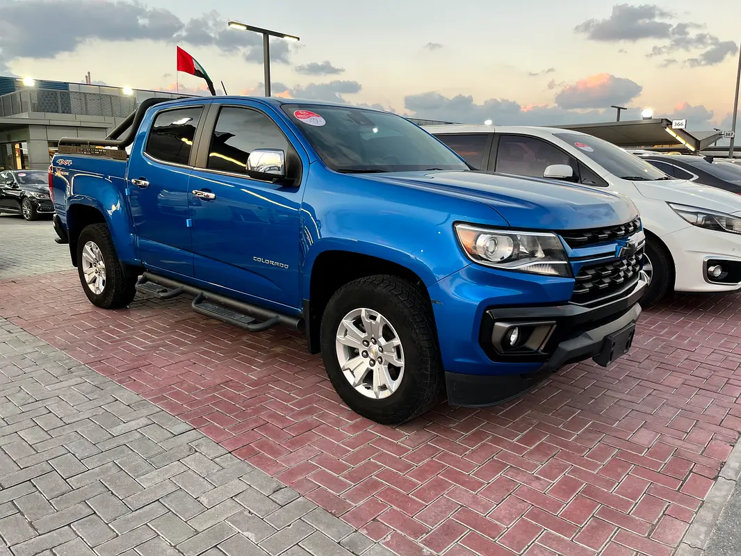 Chevrolet Colorado 2021 — photo 1 of 15