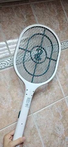 Electric Mosquito Swatter for a Bug-Free Summer