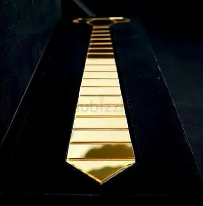 Golden Tie - Acrylic