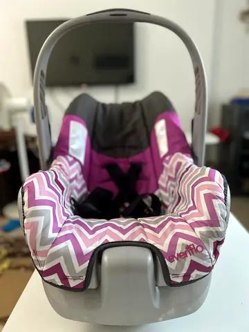Infant Car seat