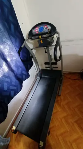 Treadmill for sale with massager contact 0508649809