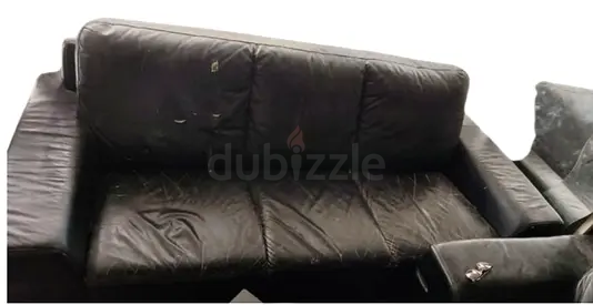 Black Leather Sofa – 3 Seater