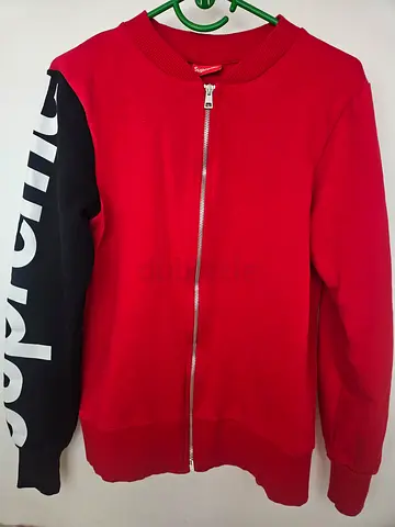 Supreme Stylish Supreme Red and Black Zippered Hoodie