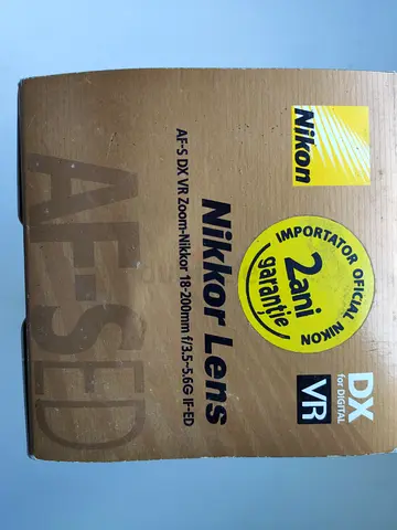 LENS- Nikon AF-S DX NIKKOR 18-200mm f/3.5-5.6G ED VR II - PRICE DROP