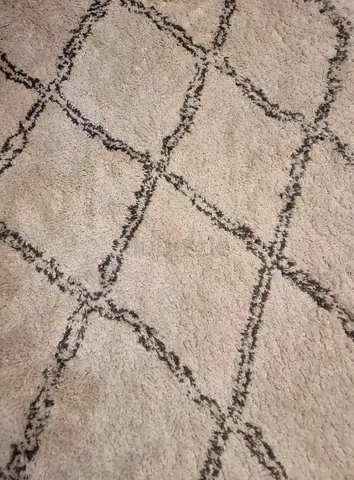 Modern rug 160×230