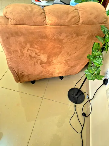 Recliner single sofa