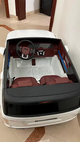 White Kids Electric Car – Excellent Condition