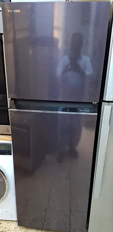 Toshiba Refrigerator and Freezer Mint Condition New Model