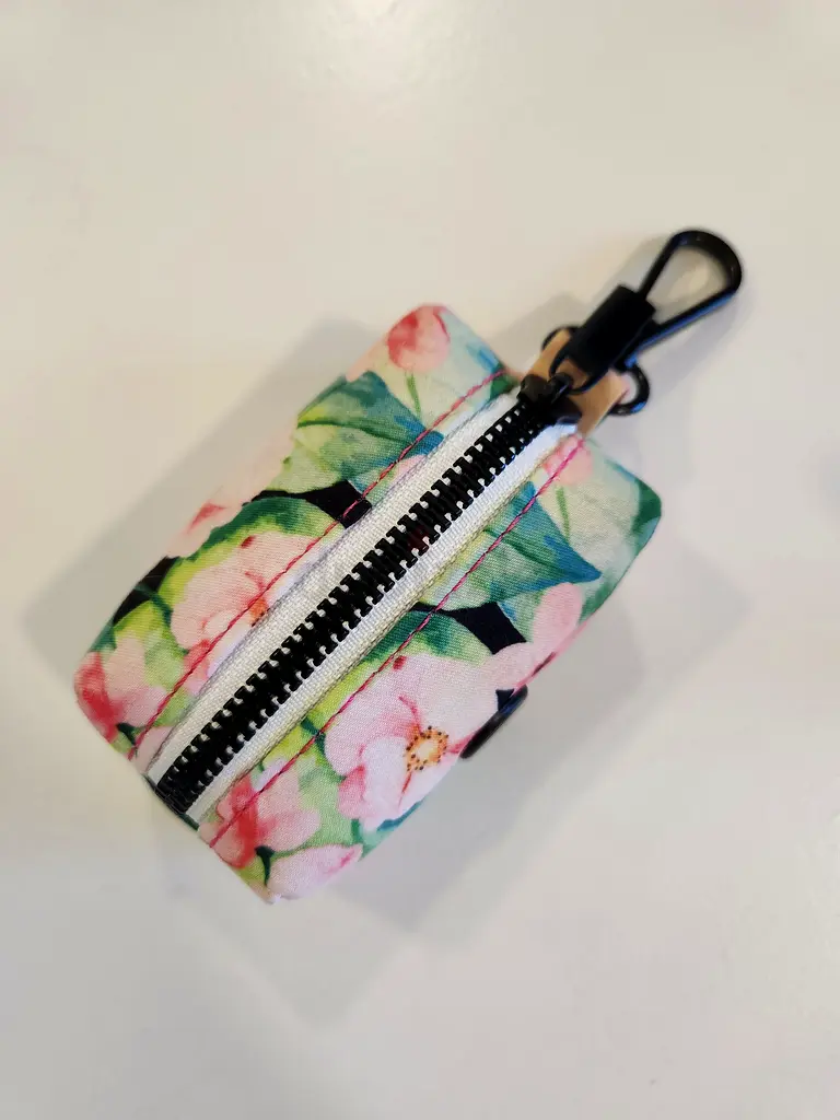 Soporte para bolsas para perros [nuevo]