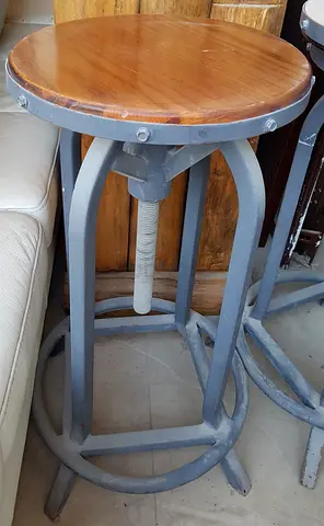 Adjustable High Bar Chair / Stool