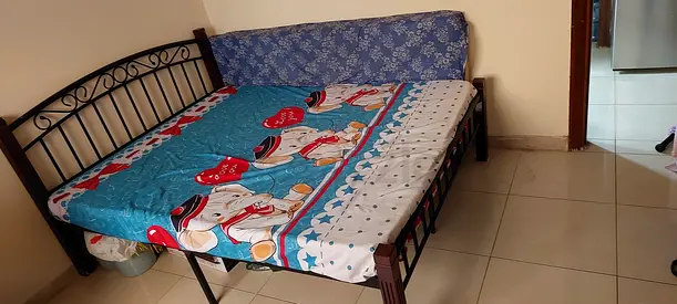 Bed with Comfortable Mattress