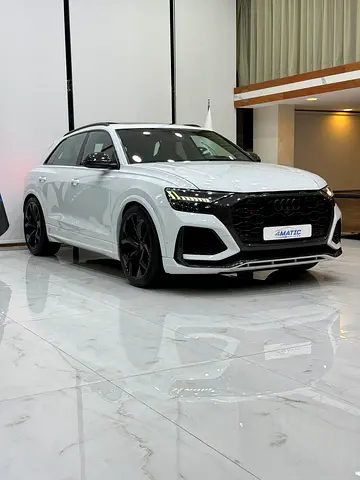 صورة 4 لـ 2021 AUDI RS Q8